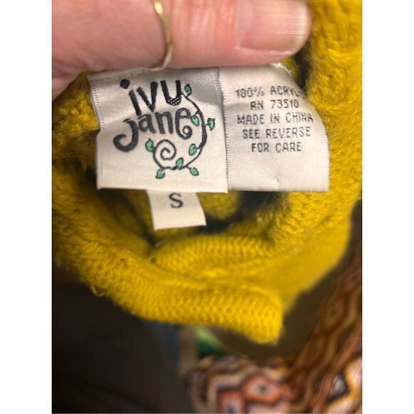 Ivy Jane Mustard Yellow Thick Knit Short Sleeve Button Front Sweater Cardigan - Picture 8 of 8